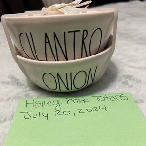 Rae Dunn onion and cilantro bowls